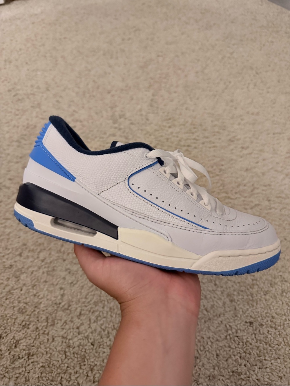 Jordan retro 2 low white blue